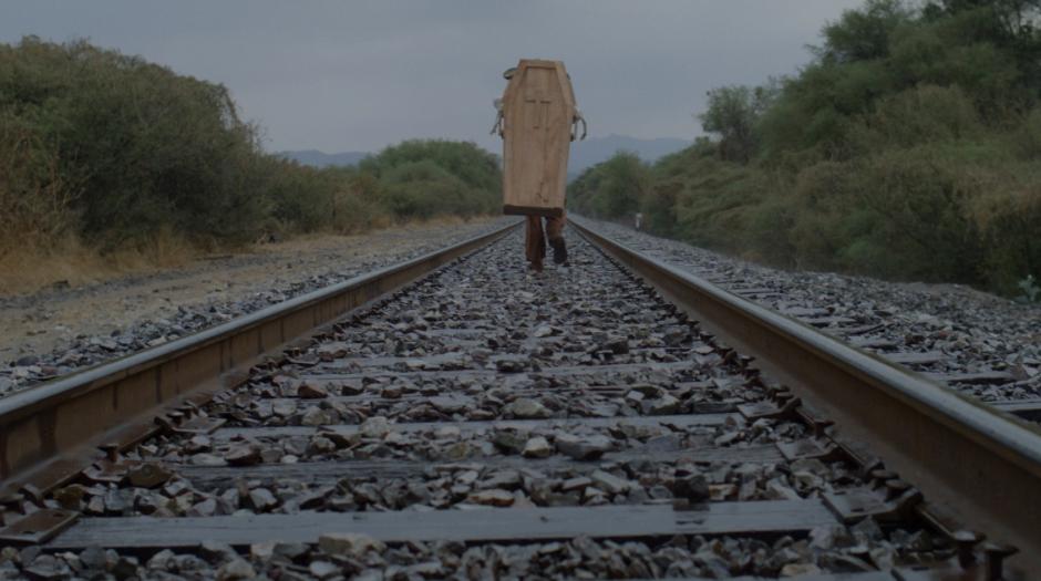 ‘El diablo en el camino’, de Carlos Armella: un viaje con el hijo a cuestas