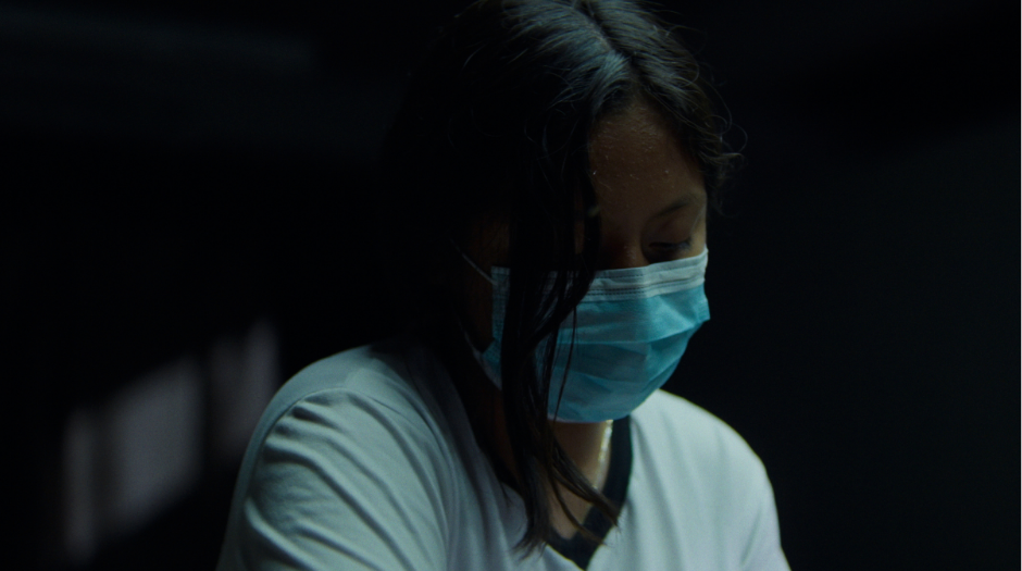 ‘Forensita’, de Pablo Vaca: una adolescencia entre la alberca y la morgue
